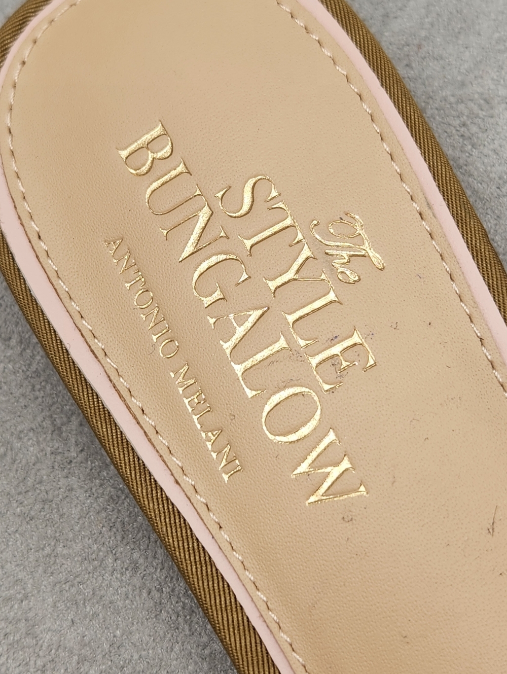 Antonio Melani Style Bungalow Mules 8.5 Dark Olive Green Chez Flats New $170 - Picture 13 of 15